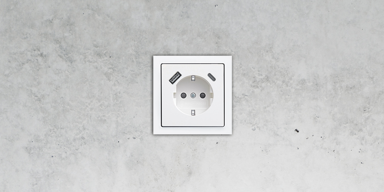 SCHUKO® USB-Steckdose bei FeMa Elektrotechnik GmbH in Burghaun